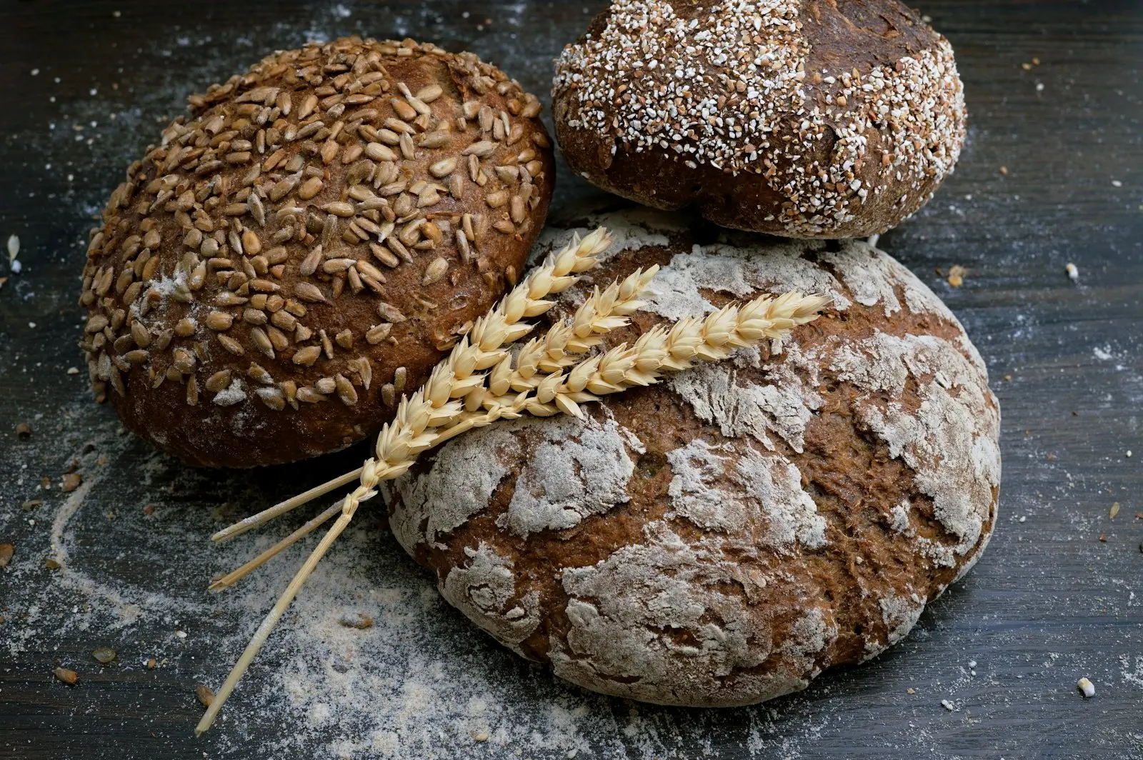 A bakery counter running pickup QR ordering and POS